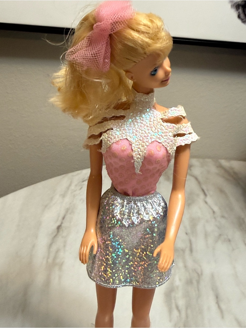 Barbie Mattel Ice Capades Pink white & Silver Outfit White Boots hair Pom-pom